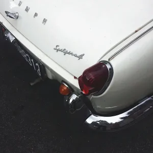 Achat Immédiat Retro Auto posters & art prints door Ivan Hnidko - Premium Poster - 50x70