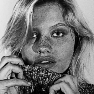 zwarte schoonheid posters & art prints door Sanhareib Youkhana - Premium Poster - 50x70 Meilleur Prix